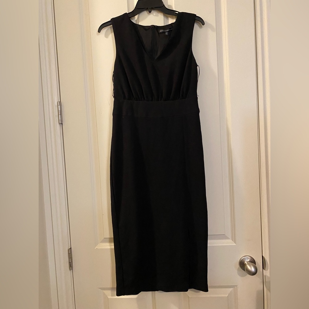 NWOT White House Black Market Elegant Black Sleeveless Dress size 2